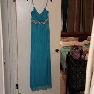 B. Darling aqua prom dress size 13/14